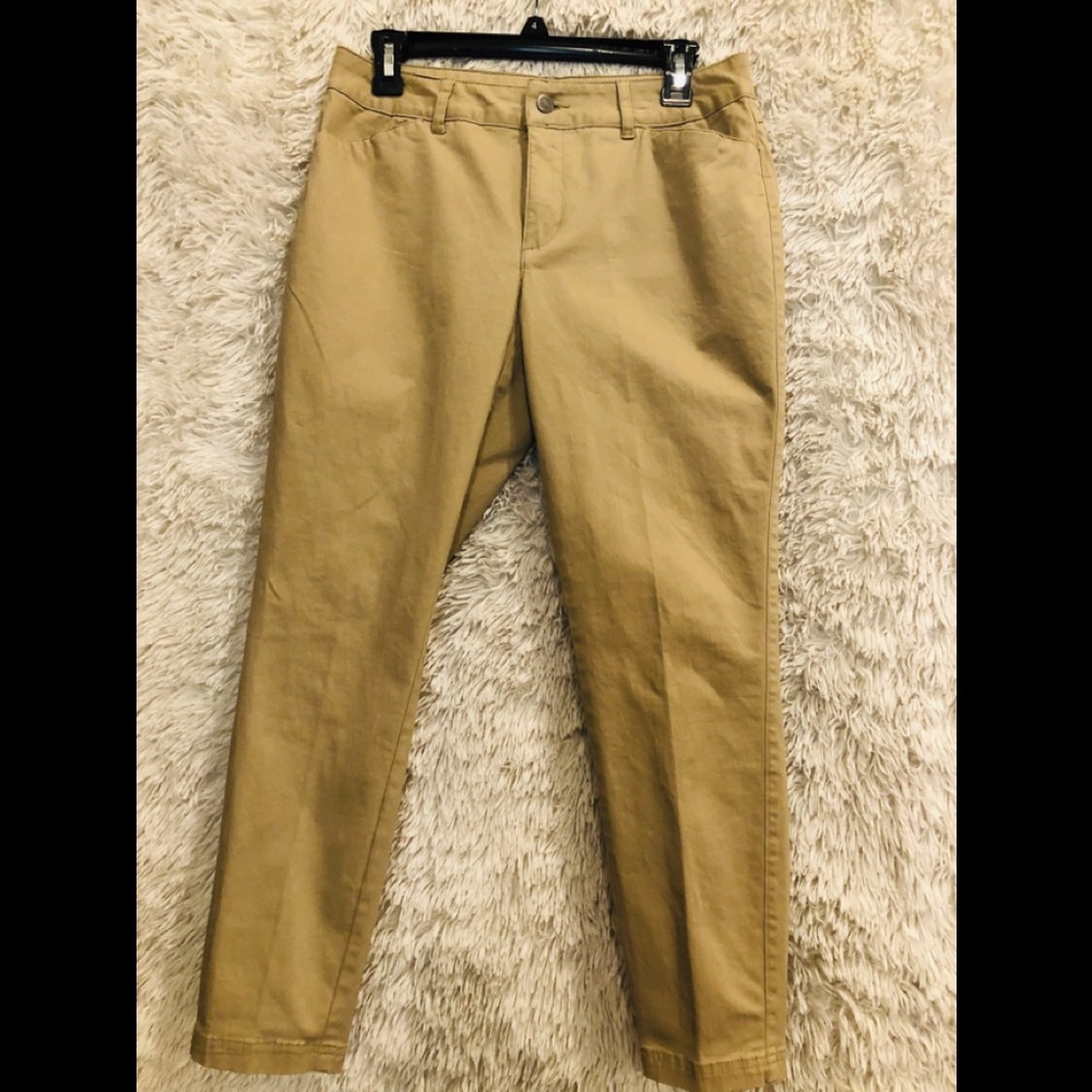 Khaki pants, sporty